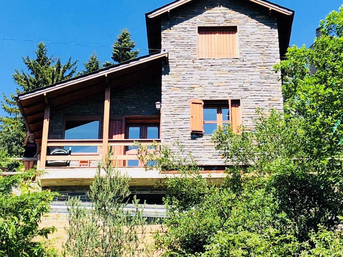 Panoramic Xalet La Molina Con Vistas Excelentes Villa Bagian luar foto